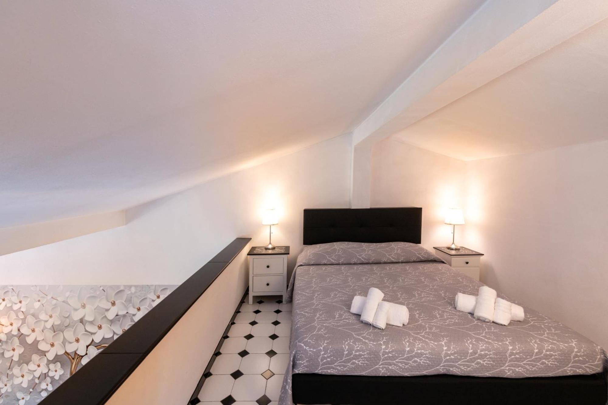 Apartment Loft Cristina - La Piazzetta Fronte Mare